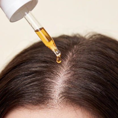 Girlova™ Peptide Serum